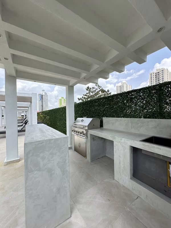Mi Condado: The Center of Your World in Condado del Rey
