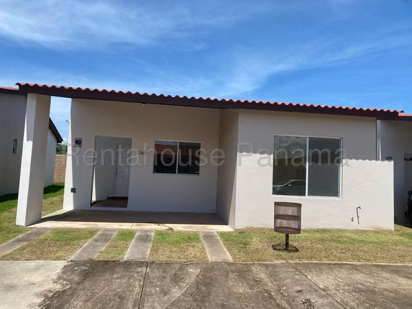 Alquilo Casa Nueva en Arboledas, La Chorrera ABS