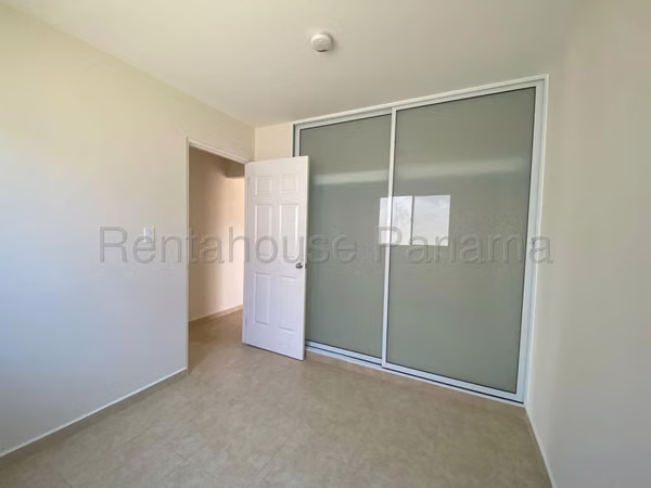 Alquilo Casa Nueva en Arboledas, La Chorrera ABS