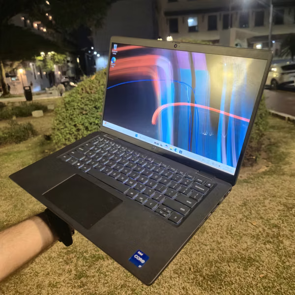 Dell Latitude 7420 with i7 11va Gen, 16GB RAM and 512 SSD