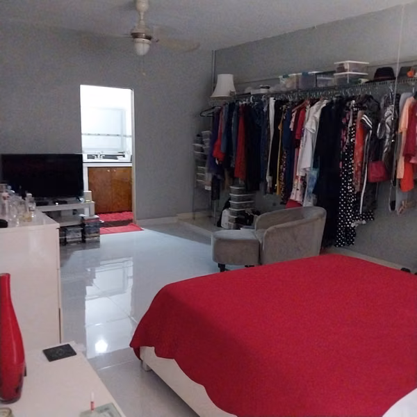 CASA EN VENTA EN COLÓN -COMODIDAD Y AMPLITUD