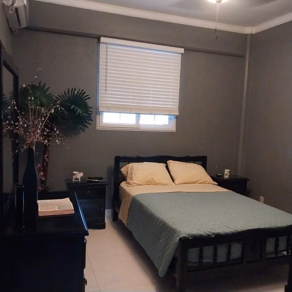 CASA EN VENTA EN COLÓN -COMODIDAD Y AMPLITUD