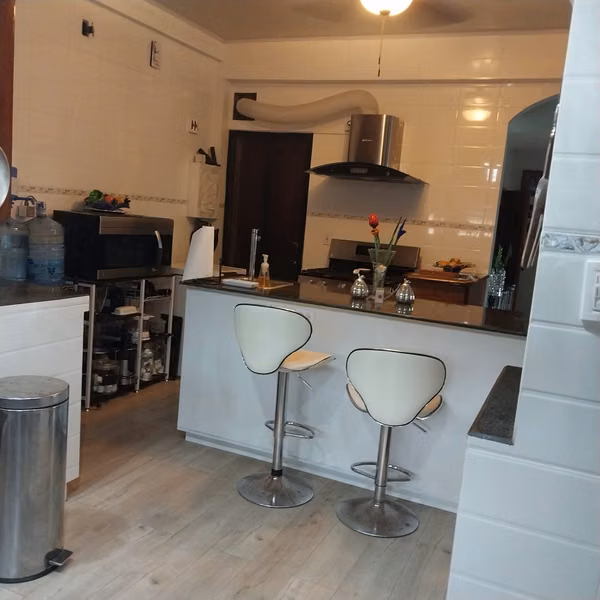 CASA EN VENTA EN COLÓN -COMODIDAD Y AMPLITUD