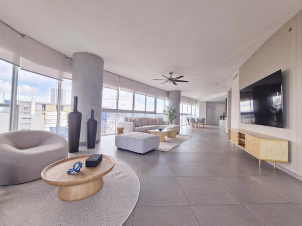 YACHT CLUB | Furnished unit 27A | US$598,000