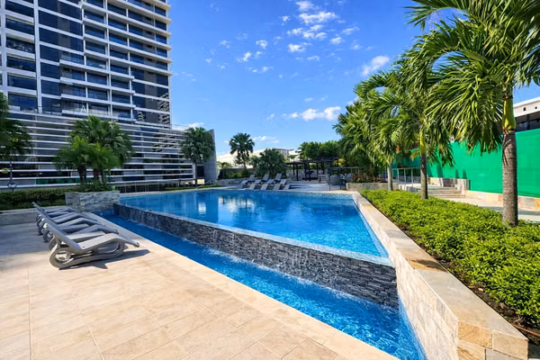 VENTA Condado Country Club 114 m² Remodelado | 3 Rec. | 2 Parking | Listo para Mudarse CBE PRG-02