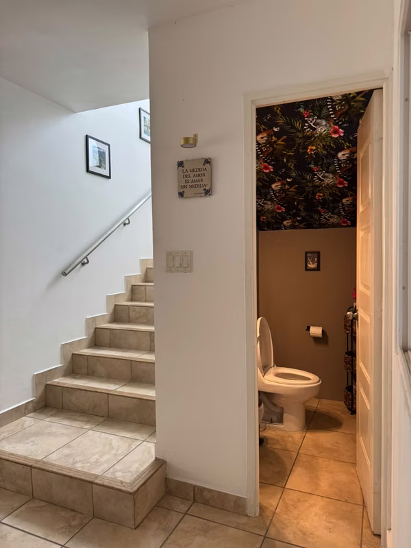SALE HOUSE RIDE NORTH OPPORTUNITY PRICE