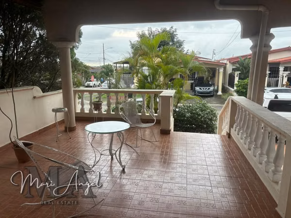 VENTA DE CASA EN BRISAS DEL GOLF