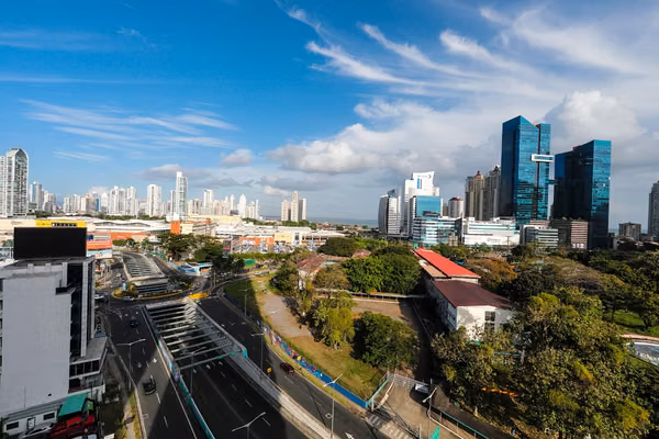 FOR SALE: PH PACIFIC COAST, OBARRIO – 202 m² (2,174 sq. ft.) – Major Appliances Included