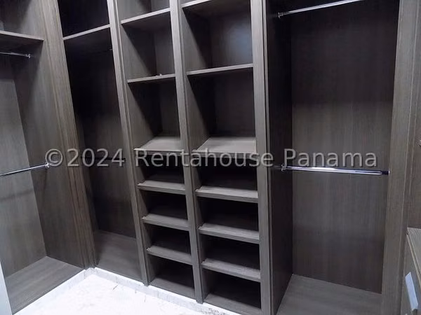 Apartment for Rent in Regalia Costa del Este CIG266147