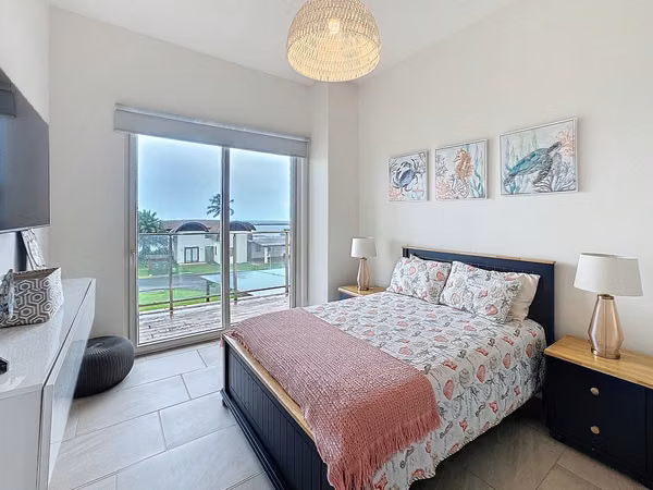 Venta de apartamento en Playa Escondida Colon