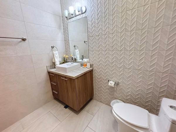 Venta de apartamento en Playa Escondida Colon