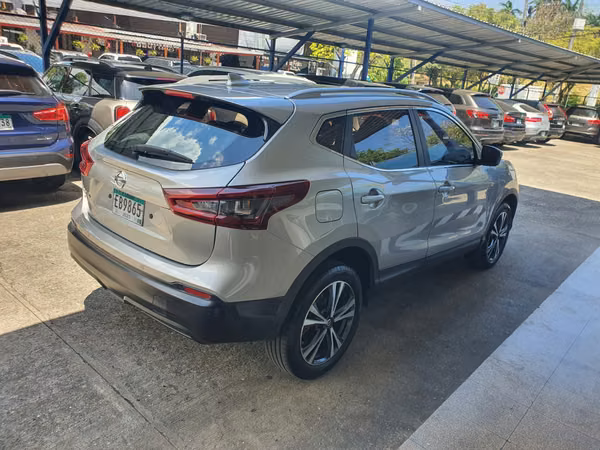 NISSAN QASQAI 2022