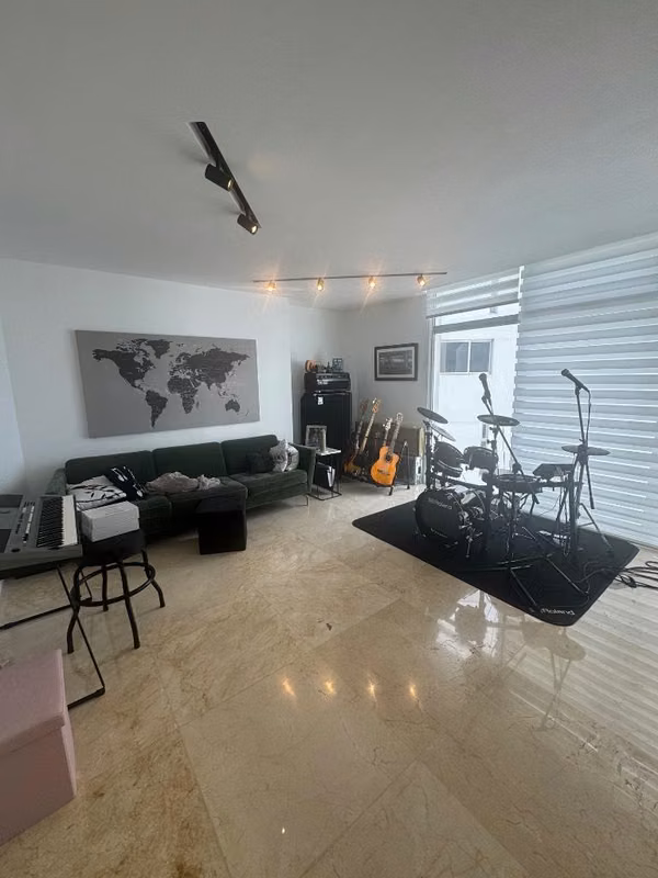 Q Tower en Venta