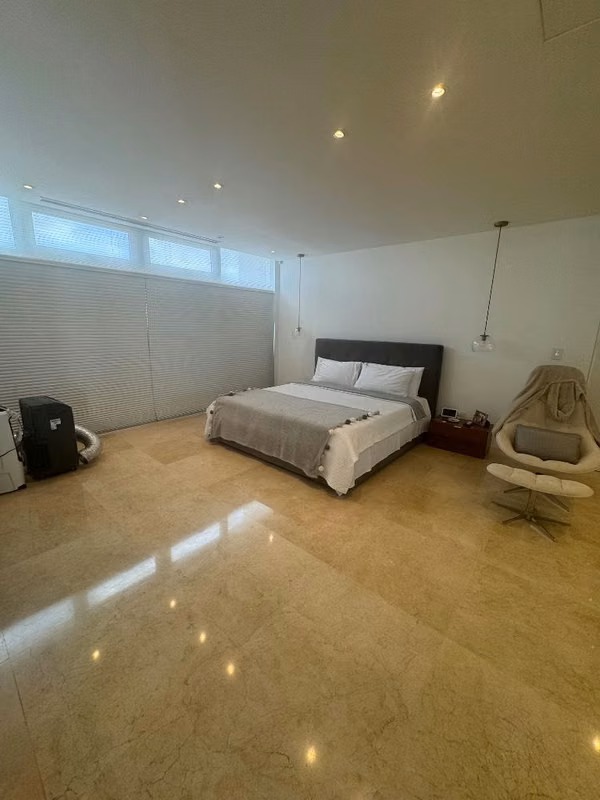 Q Tower en Venta