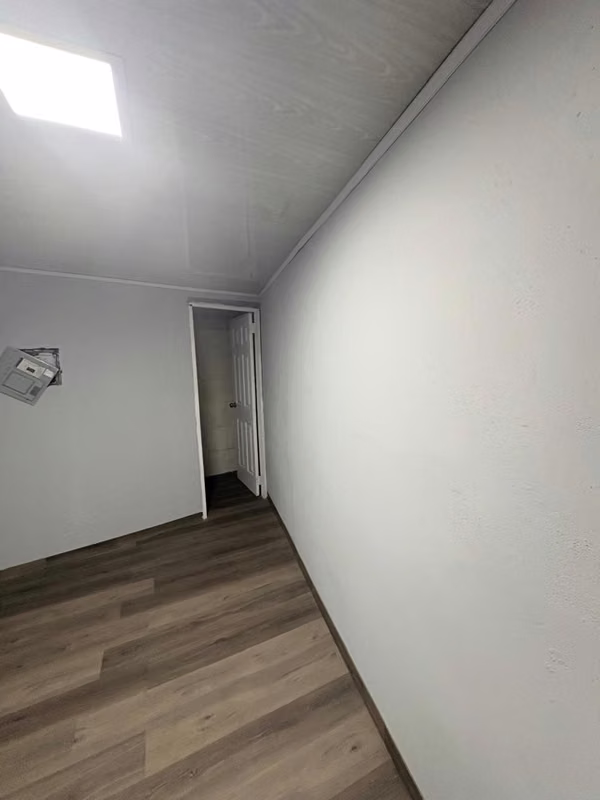 LOCAL COMERCIAL / OFICINA EN PARQUE LEFEVRE – UBICACIÓN ESTRATÉGICA
