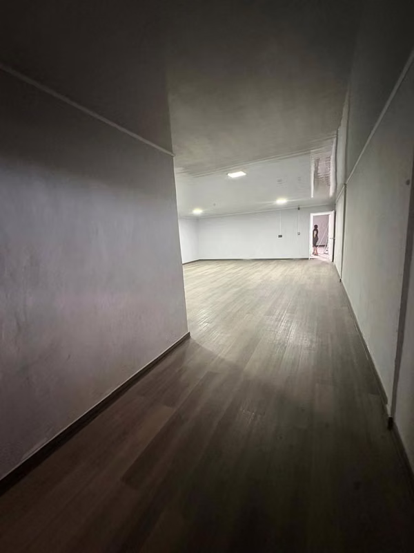 ALQUILO LOCALES COMERCIALES / OFICINAS EN PARQUE LEFEVRE– UBICACIÓN ESTRATÉGICA