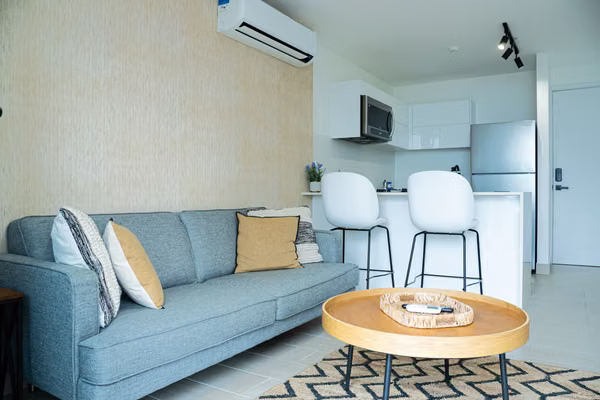 Exclusive sale furnished apartment in PH Living 73