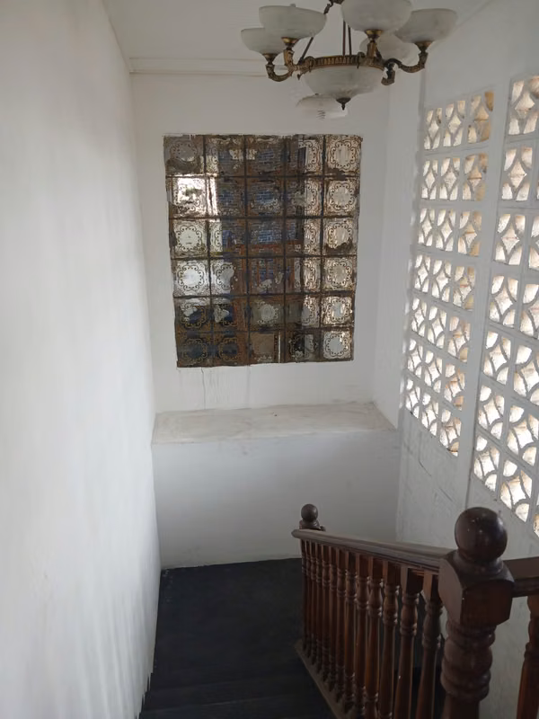 House for Sale in Betania, Los Angeles