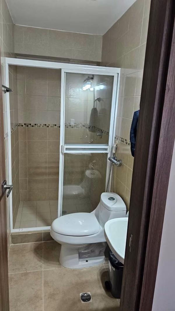 BEACH APARTMENT FOR SALE OR RENT