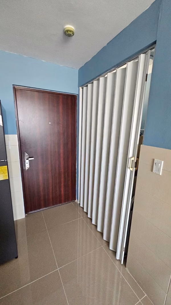 BEACH APARTMENT FOR SALE OR RENT