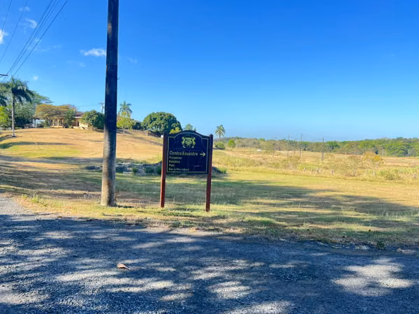 LAND FOR SALE – CERRO AZUL, HACIENDA COUNTRY CLUB L-6