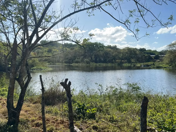 LAND FOR SALE – CERRO AZUL, HACIENDA COUNTRY CLUB L-6