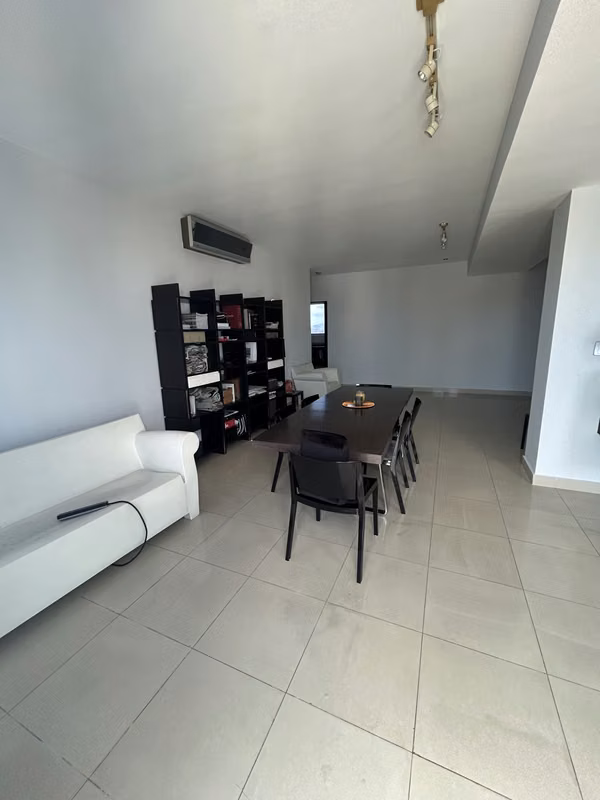 Se vende Apartamento en San Francisco / 171 mts2 / 3 rec / 3.5 baños / cbe / balcón
