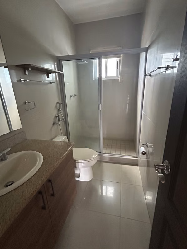 Apartamento en San Francisco 145 m2 / 3 rec / 2.5 baños / balcón / cbe
