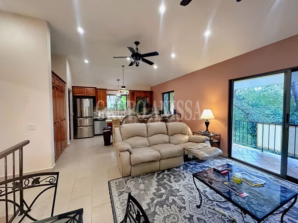 Oportunidad! Se Vende Hermosa Casa con Piscina en Altos del Maria