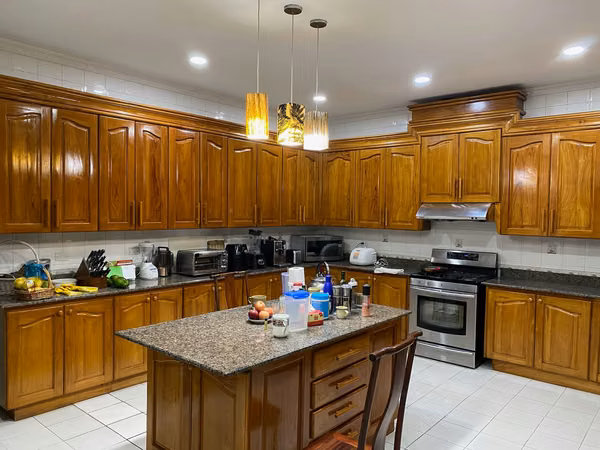 VENTA Penthouse Pacific Hills