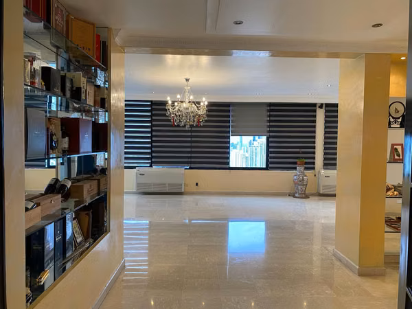 VENTA Penthouse Pacific Hills