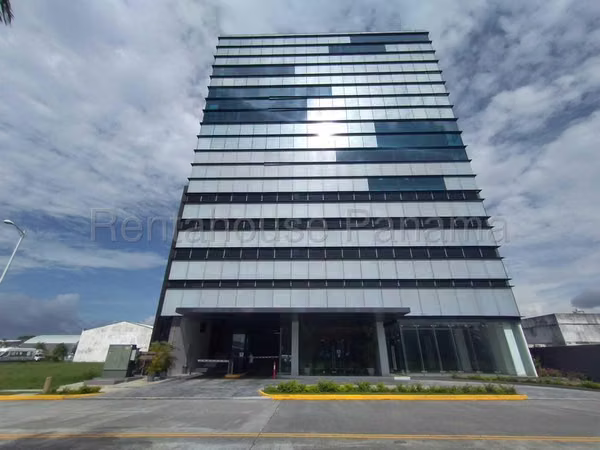 Commercial Office for Sale in 37E Business Center Santa María CIG26218