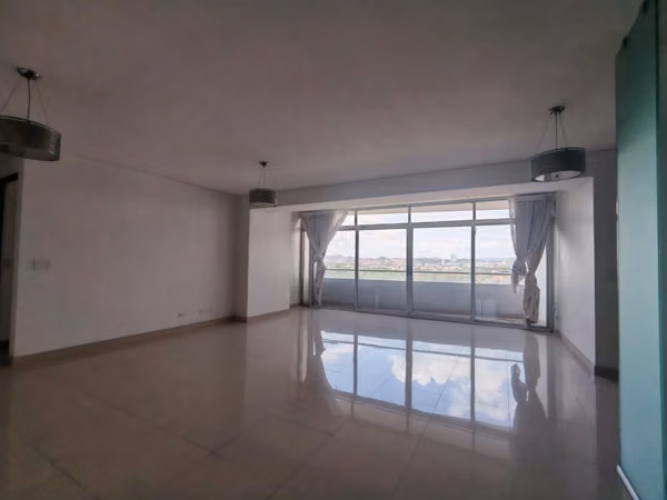 SALE APARTMENT · PH ELEVATION TOWER ¥124; WIDE AND WITH VIEW