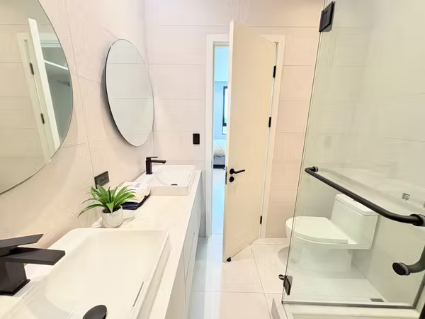 SALE of BRAND NEW apartments in Paitilla, new building