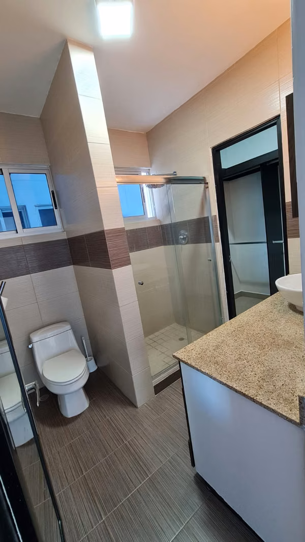 SELL APARTMENT PH THE VIEW