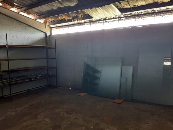 INDUSTRIAL WAREHOUSE FOR SALE – HIGH CAPACITY &amp; STRATEGIC INVESTMENT