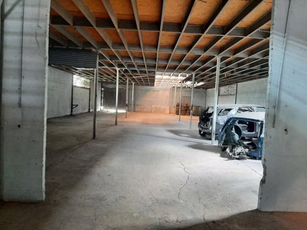 INDUSTRIAL WAREHOUSE FOR SALE – HIGH CAPACITY &amp; STRATEGIC INVESTMENT