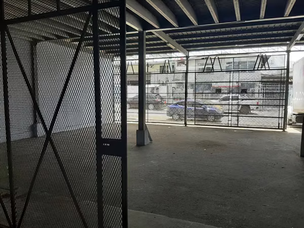 INDUSTRIAL WAREHOUSE FOR SALE – HIGH CAPACITY &amp; STRATEGIC INVESTMENT