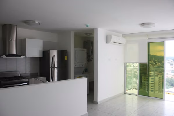 VENDO APARTAMENTO EN PH METROPOLITAN PARK DE VIA ESPAÑA