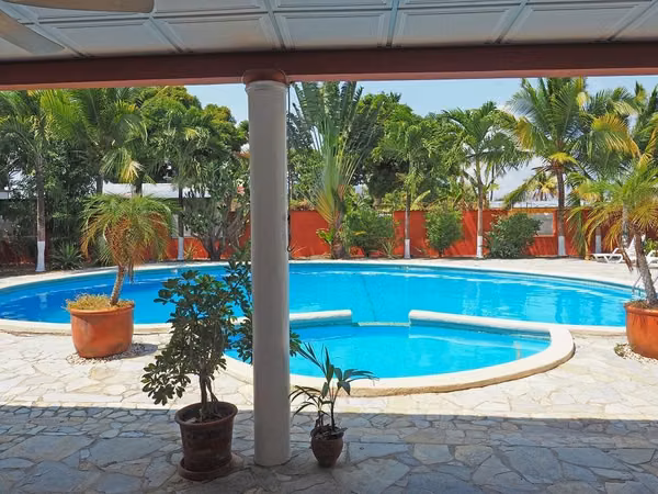 B&amp;B for Sale in Chame - Only 5 Minutes from Coronado