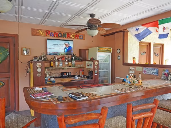 B&amp;B for Sale in Chame - Only 5 Minutes from Coronado