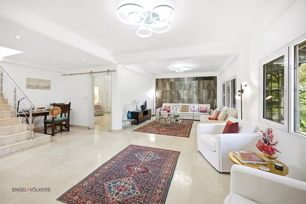 Single family house in Albrook (TMP)