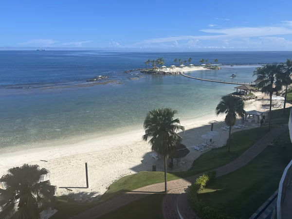 PLAYA ESCONDIDA.