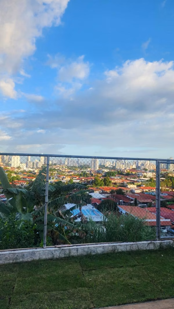 House for Sale in El Dorado, Betania – Corona Gardens | Gated Community
