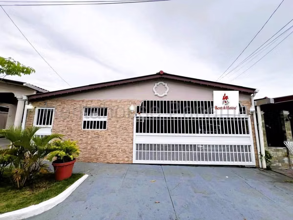 Casa en Venta en  Brisas Del Golf JG