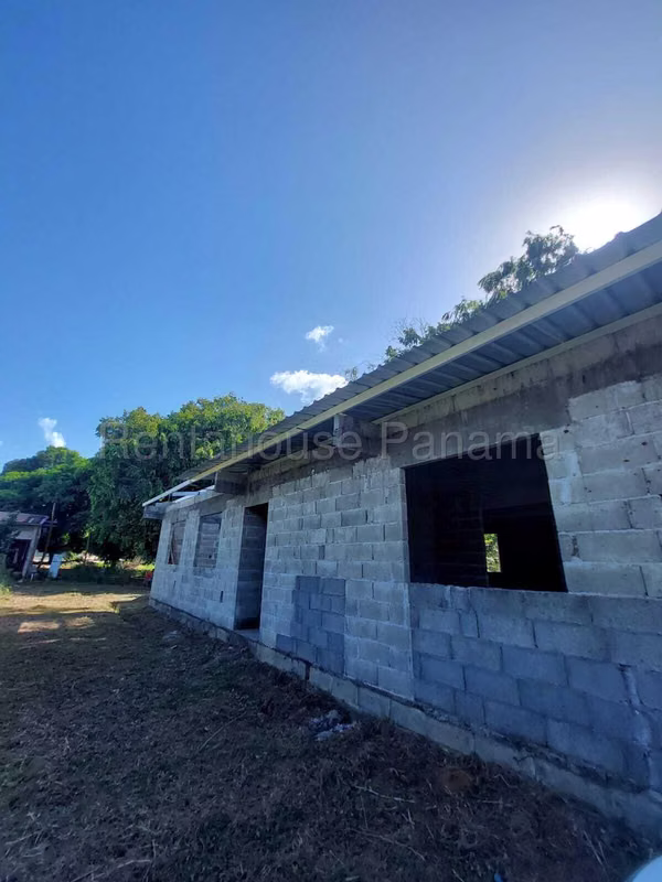 HOUSE FOR SALE IN PACORA MCD25-6721