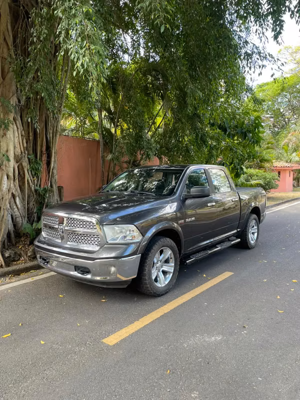 DODGE RAM 1500 LARAMIE 2016 $15.900
