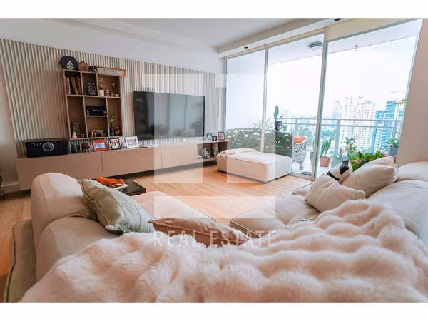 Apartamento en San Francisco, Emporium Tower