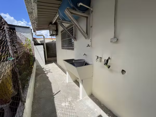 VENTA CASA EN SAN ANTONIO