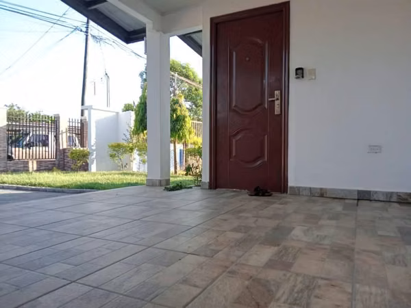 House for Rent in Santa Cruz , Near Interamericana Road and San Agustin Scholl
